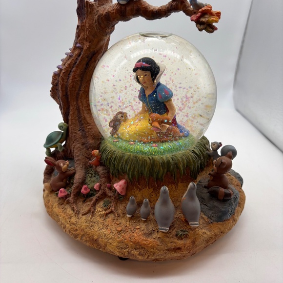 Disney Snow White and Seven Dwarfs Forest and Animals Snow Globe Brahm's Waltz - Picture 10 of 15